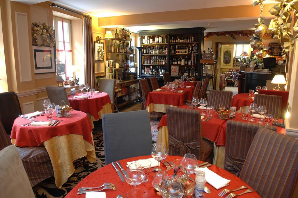Hostellerie Du Prieure 圣普里 外观 照片