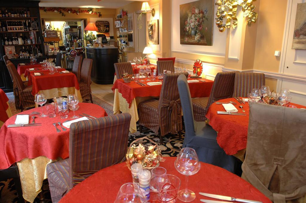 Hostellerie Du Prieure 圣普里 外观 照片