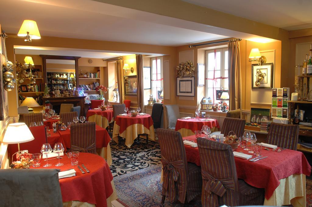 Hostellerie Du Prieure 圣普里 外观 照片