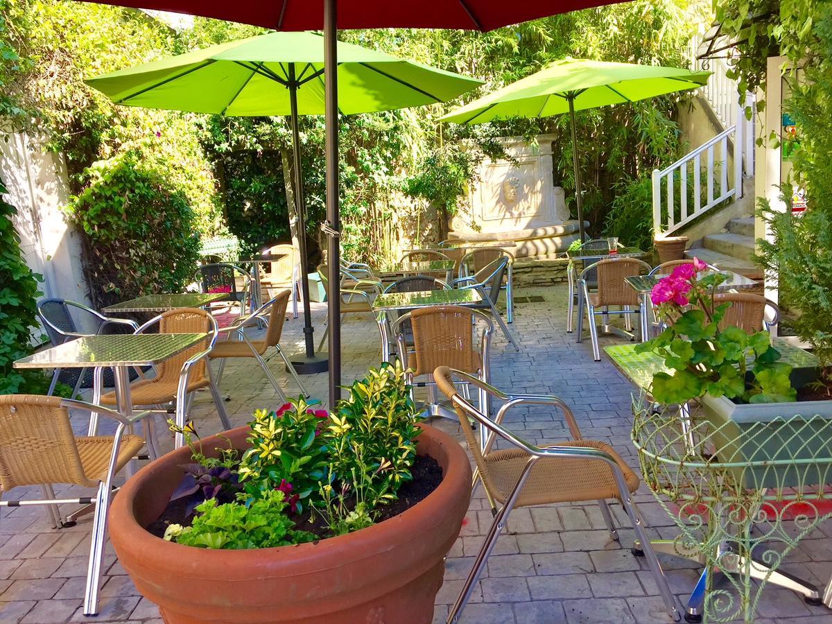 Hostellerie Du Prieure 圣普里 外观 照片