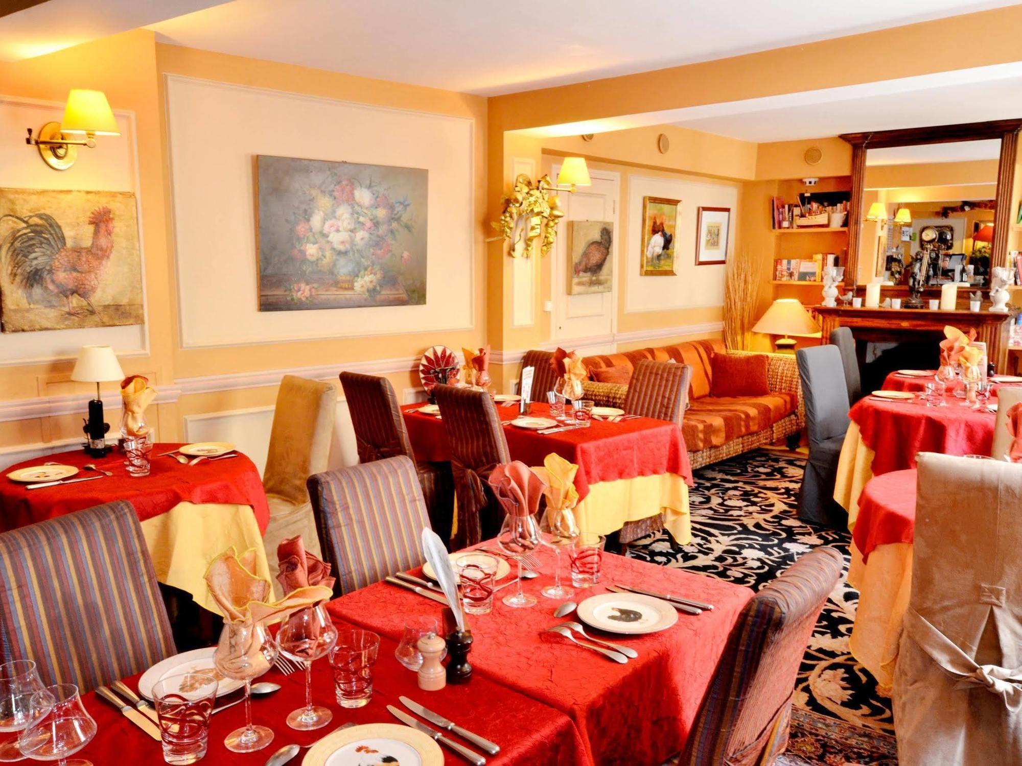 Hostellerie Du Prieure 圣普里 外观 照片